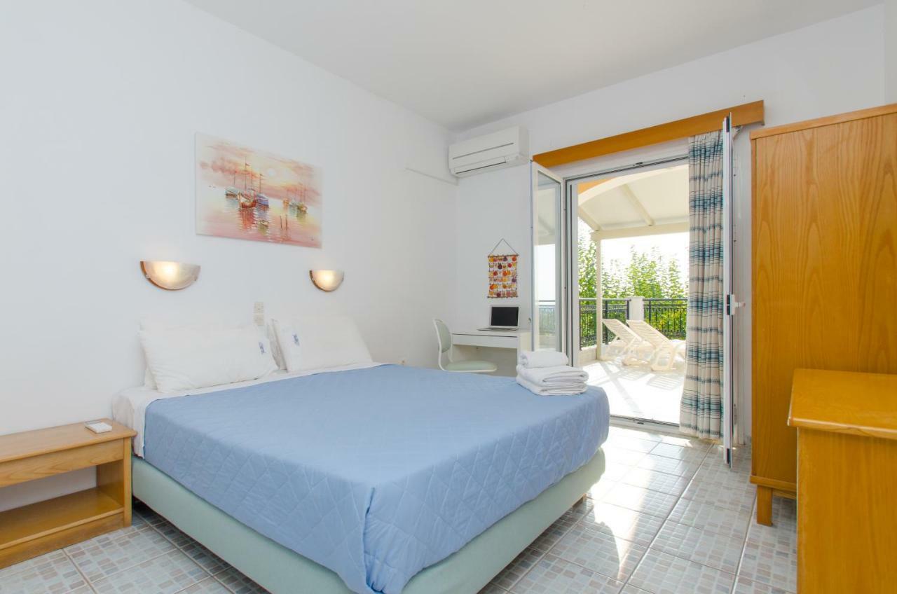 Natural Blue Green Apartment Almiros strand Buitenkant foto